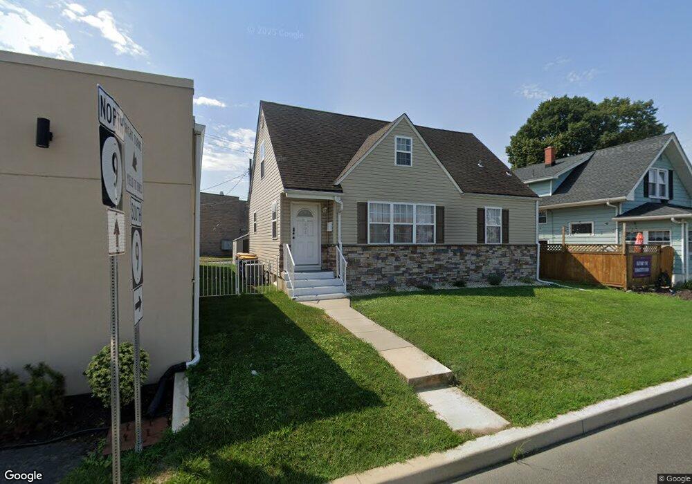 606 Frenchtown Rd, New Castle, DE 19720 - photo 1