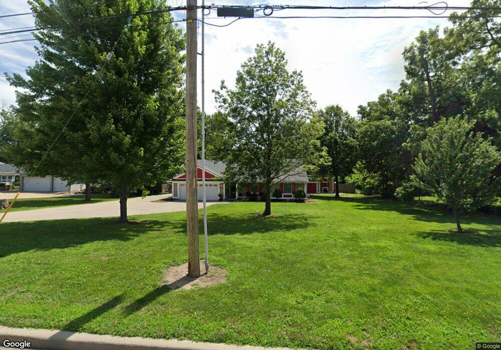 5623 Rosehill Rd, Shawnee, KS 66216 - photo 1