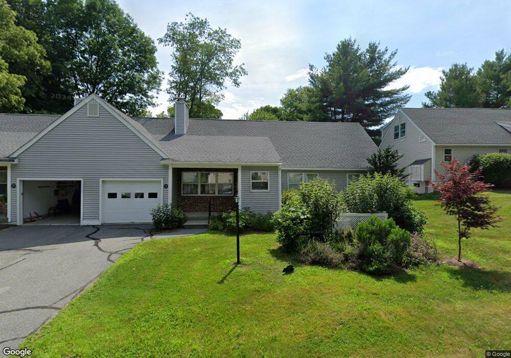 26 Pinewood Village, West Lebanon, NH 03784 - photo 1