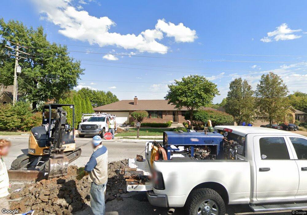 7703 Lackman Rd, Shawnee, KS 66217 - photo 1