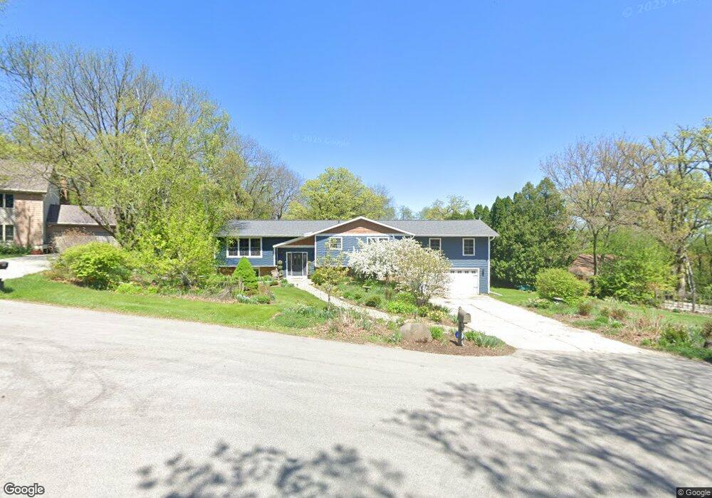 5204 Kittycrest Dr, Fitchburg, WI 53711 - photo 1