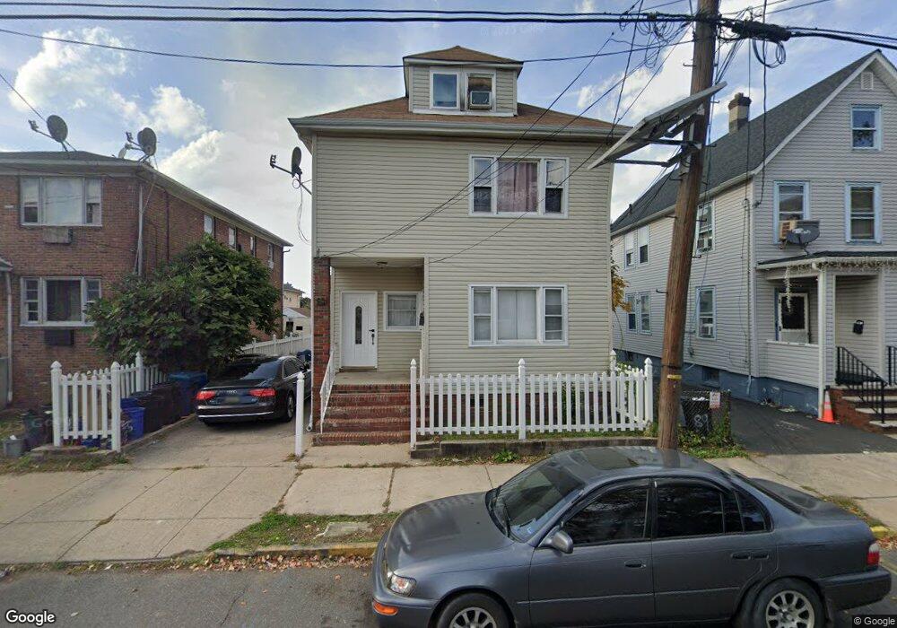 85 Pershing Ave, Carteret, NJ 07008 - photo 1