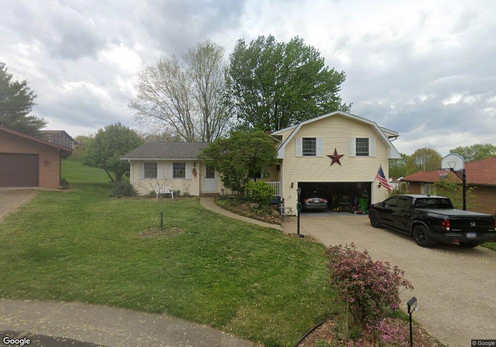 1725 Flint Ln, Coshocton, OH 43812 - photo 1