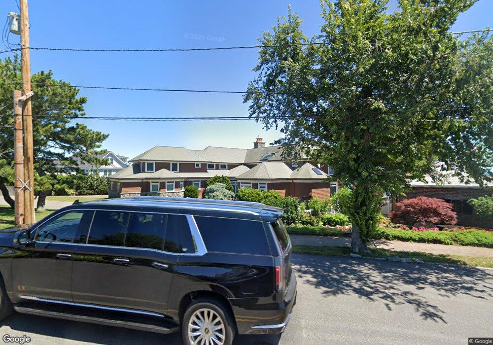 309 Ocean Ave, Marblehead, MA 01945 - photo 1