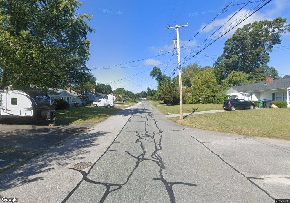 604 Wethersfield unit 604, Warwick, RI 028 - photo 1