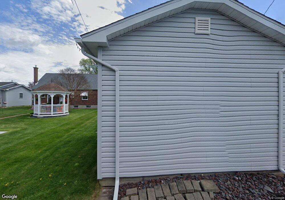 860 5th St, Whitehall, PA 18052 - photo 1