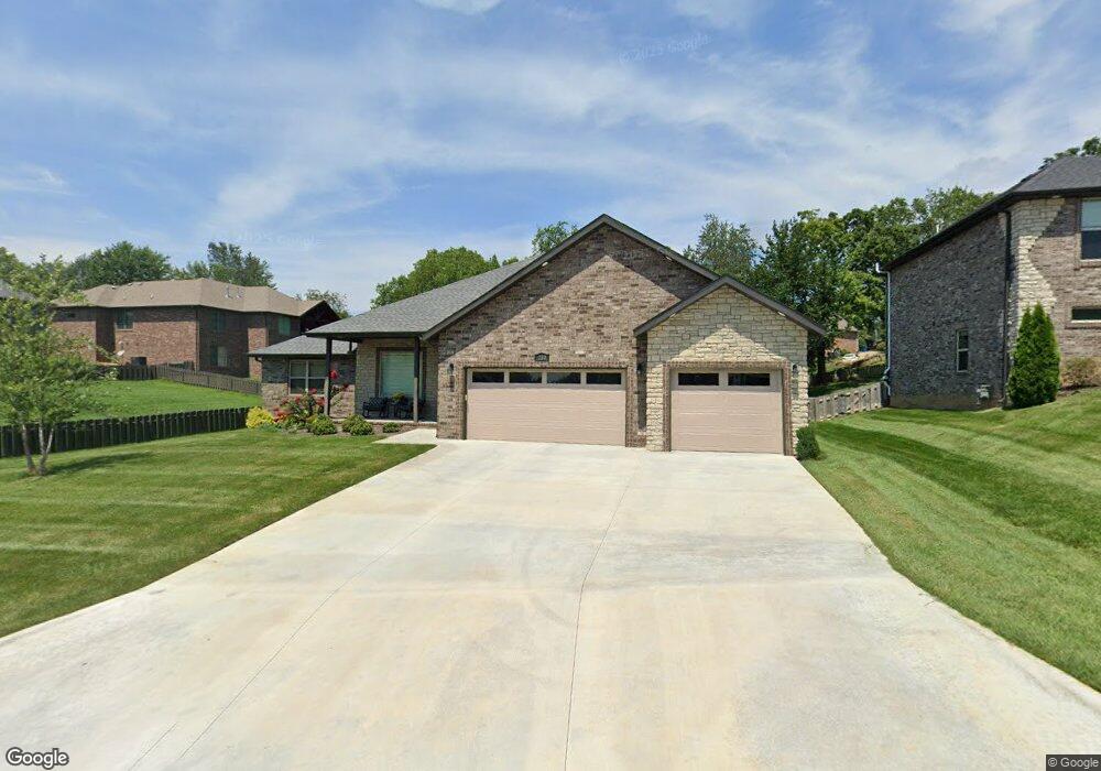 723 E Eleven Point Ln, Nixa, MO 65714 - photo 1