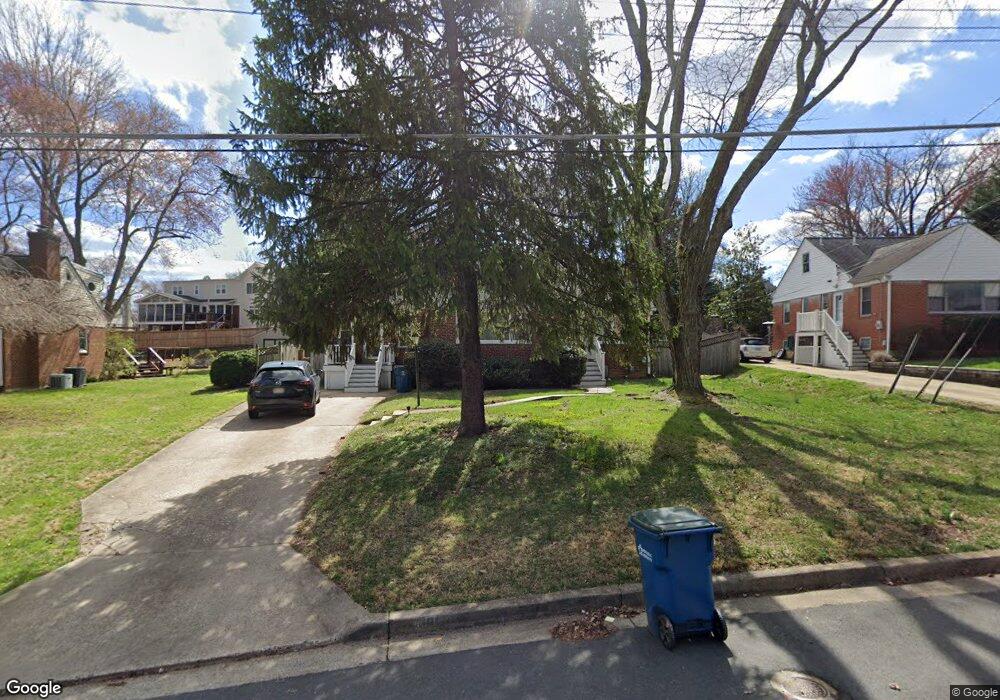 1903 Poole Ln, McLean, VA 22101 - photo 1