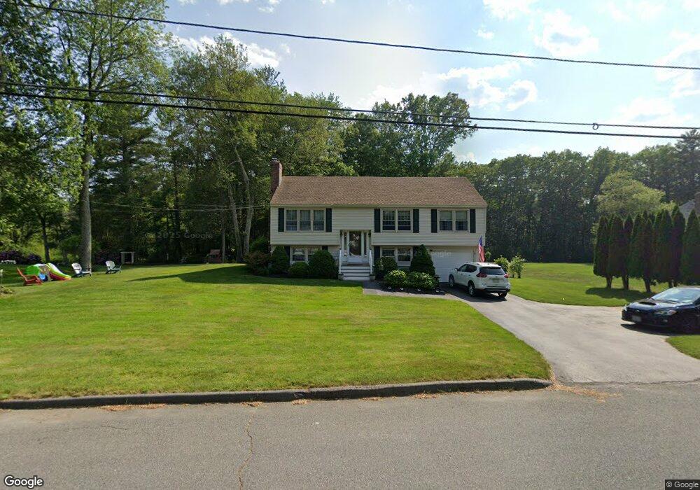 142 Nottingham Rd, Dracut, MA 01826 - photo 1