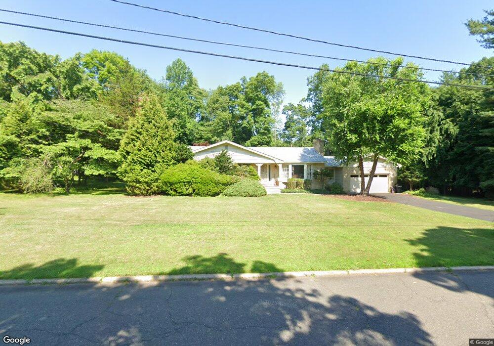 11 Arrowhead Dr, Upper Saddle River, NJ 07458 - photo 1