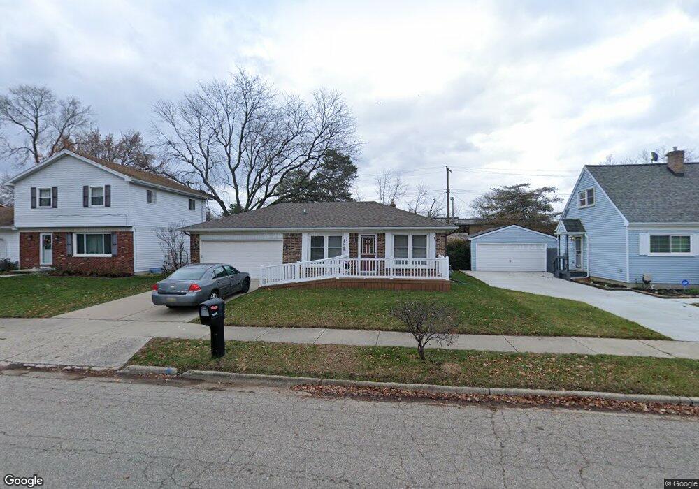 5231 Crocus Ave, Lansing, MI 48911 - photo 1
