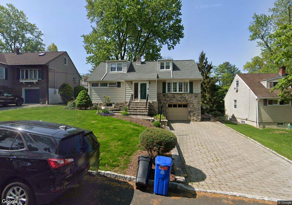 9 Bryn Mawr Rd, West Orange, NJ 07052 - photo 1