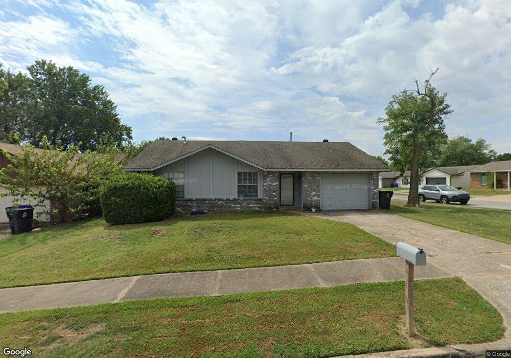 233 W Waco Place, Broken Arrow, OK 74011 - photo 1