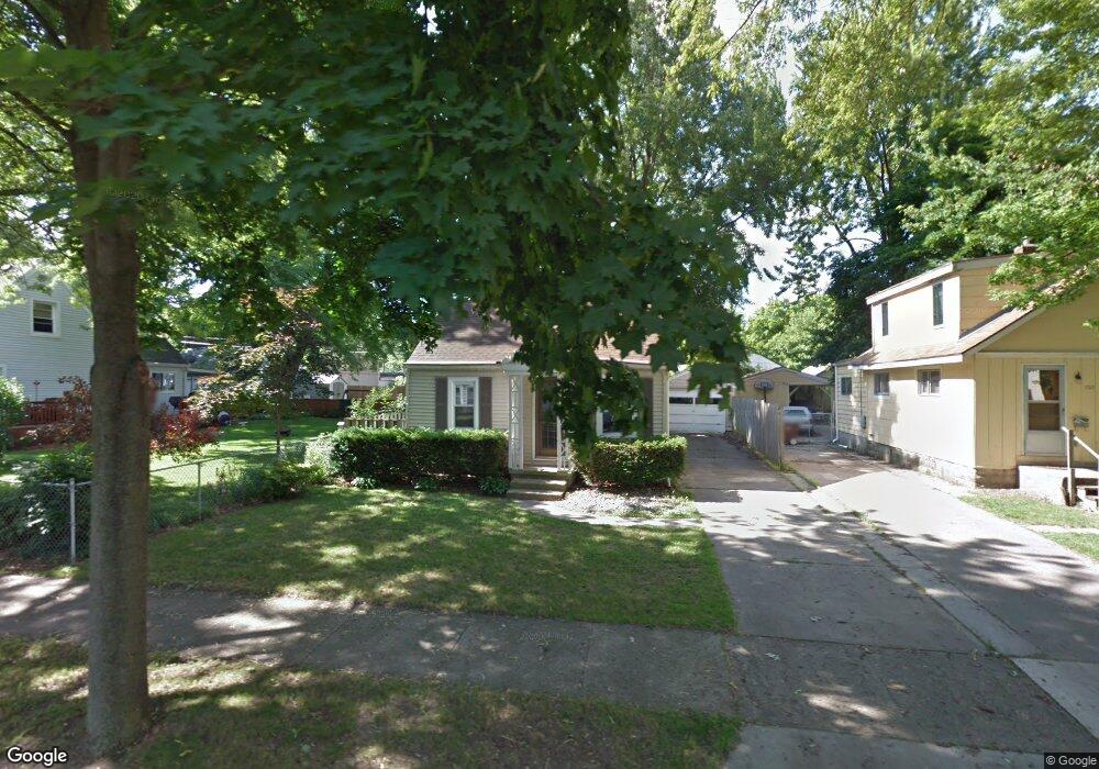 726 Irvington Ave, Lansing, MI 48910 - photo 1