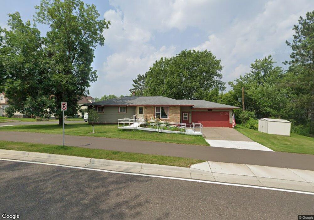 535 2nd St, Duluth, MN 55810 - photo 1