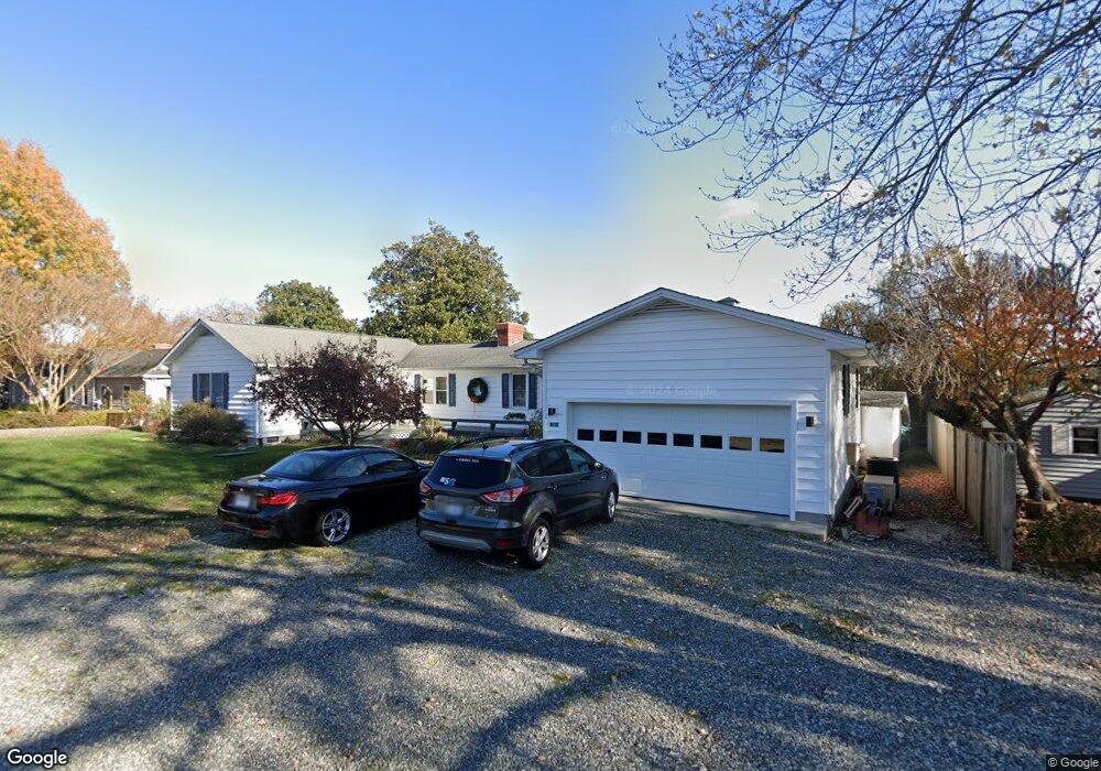 331 King Carter Ln, Weems, VA 22576 - photo 1