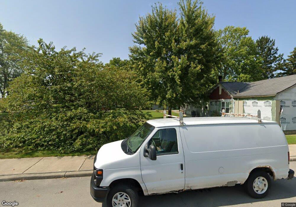 208 1st St, Tipton, IN 46072 - photo 1