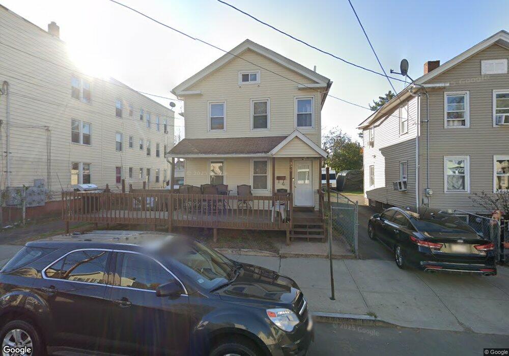 396 Poplar St, New Haven, CT 06513 - photo 1