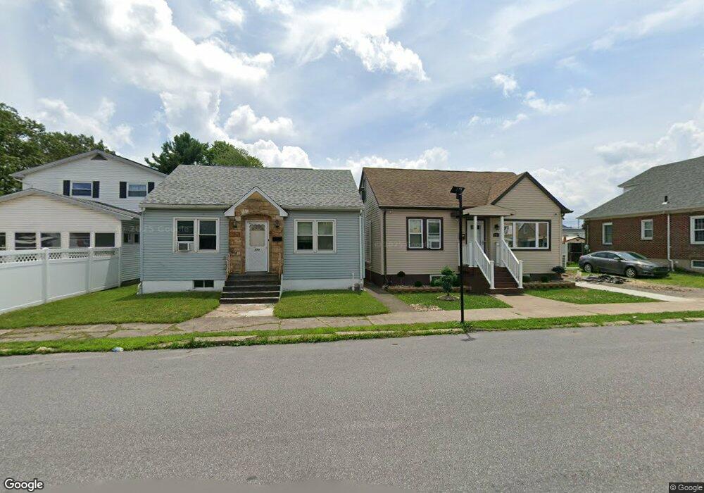 450 Carleton Ave, Hazleton, PA 18201 - photo 1