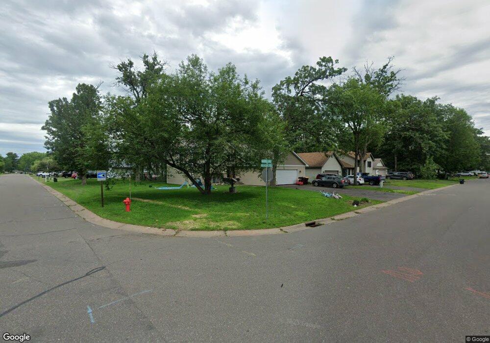 6098 Albert Ln, North Branch, MN 55056 - photo 1