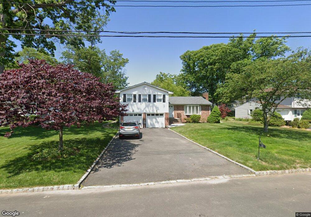 30 Walker Dr, New Providence, NJ 07974 - photo 1