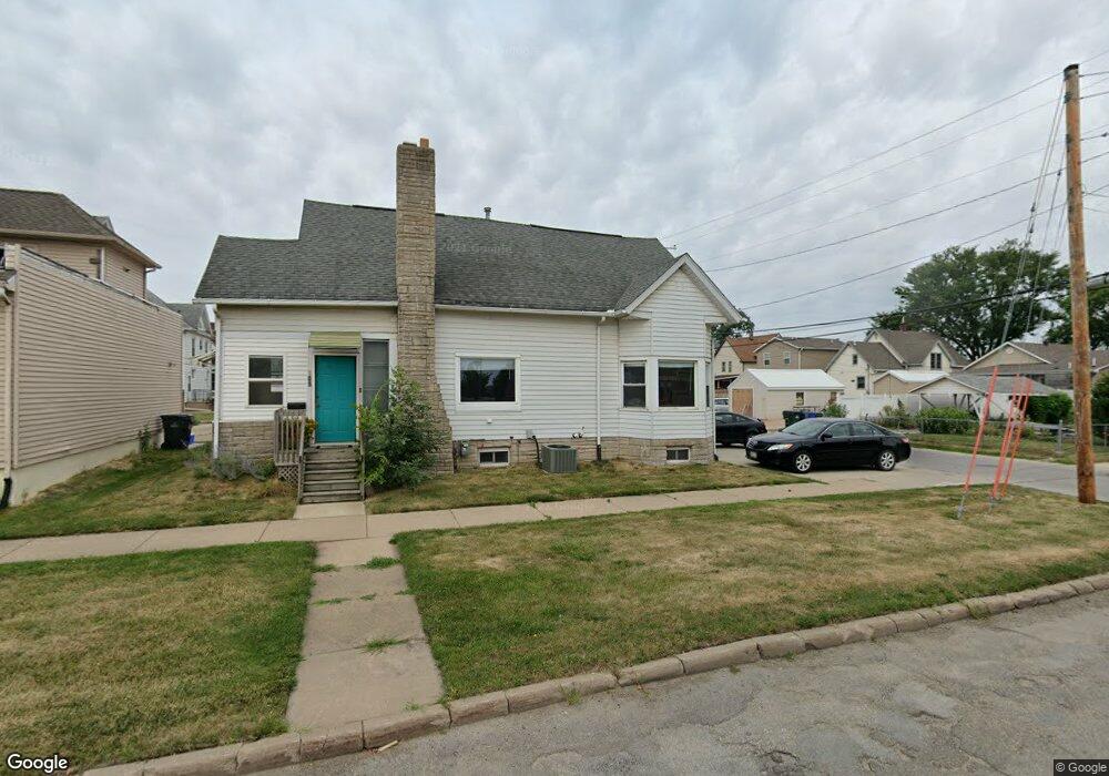 108 6th St NW, Cedar Rapids, IA 52405 - photo 1