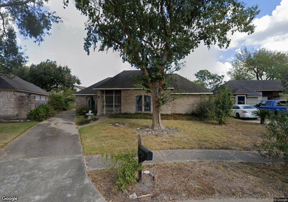 9014 Arcidian Forest Dr, Houston, TX 77088 - photo 1