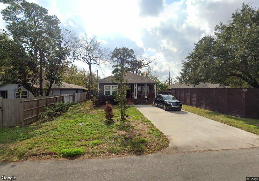 237 W 44th St, Houston, TX 77018 - photo 1
