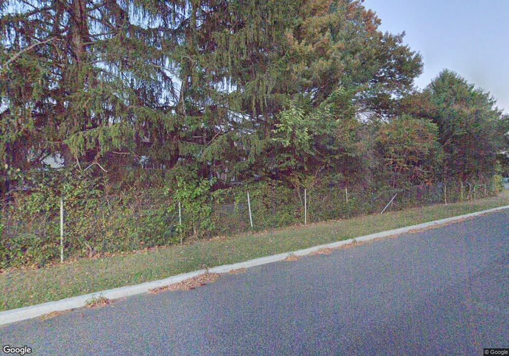 779 Twin Rivers Dr N, East Windsor, NJ 08520 - photo 1