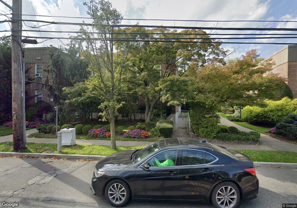 257 Cedarhurst Ave unit A7, Cedarhurst, NY 11516 - photo 1