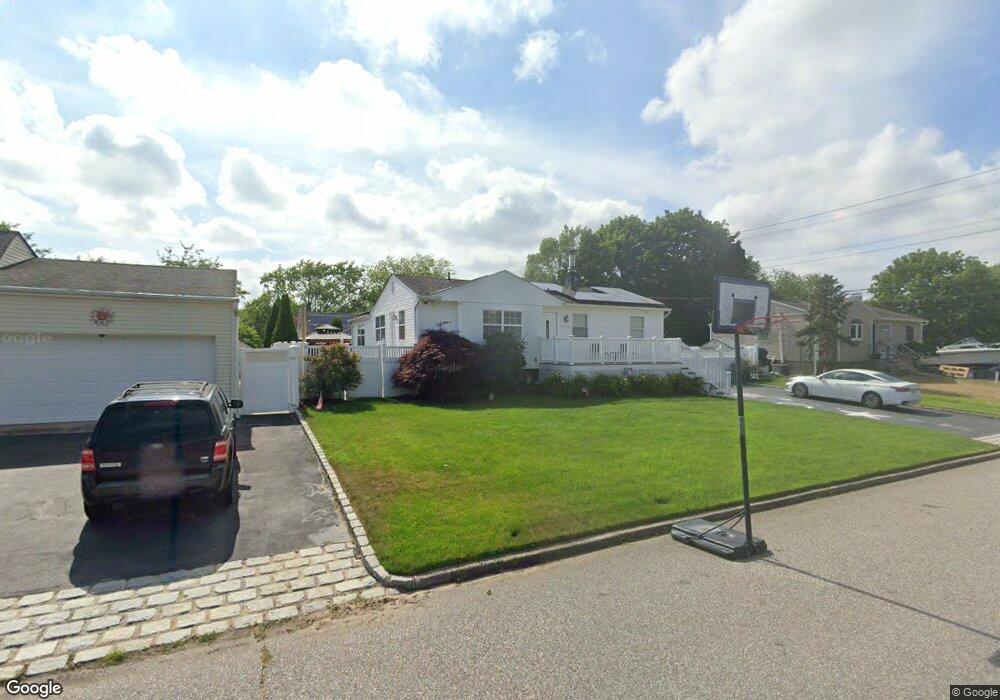 2814 Heather Ave, Medford, NY 11763 - photo 1