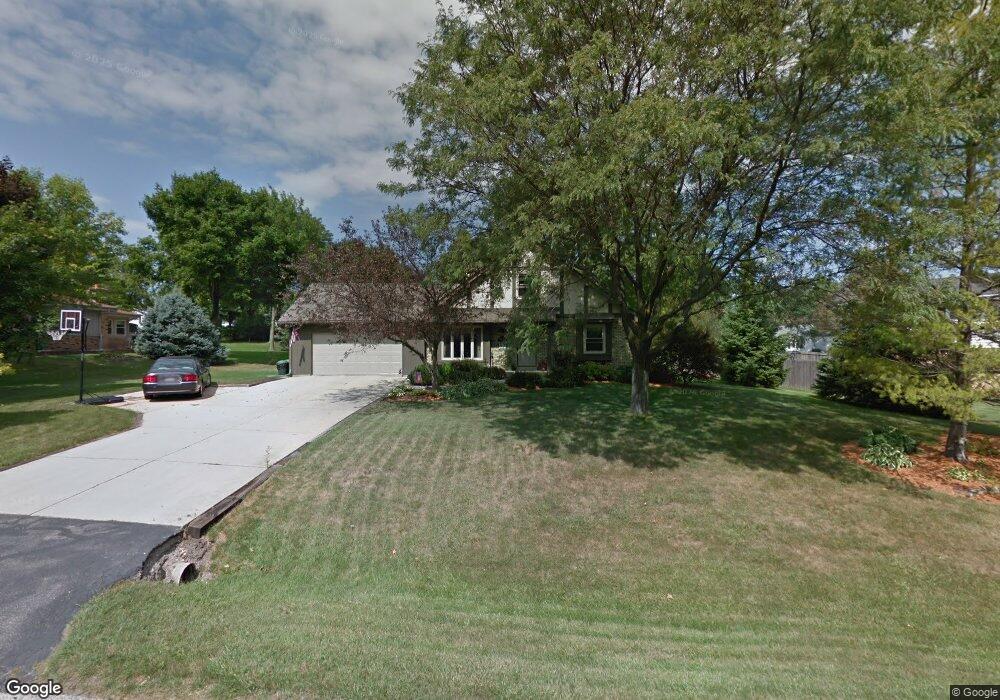 11530 W Shields Dr, Franklin, WI 53132 - photo 1