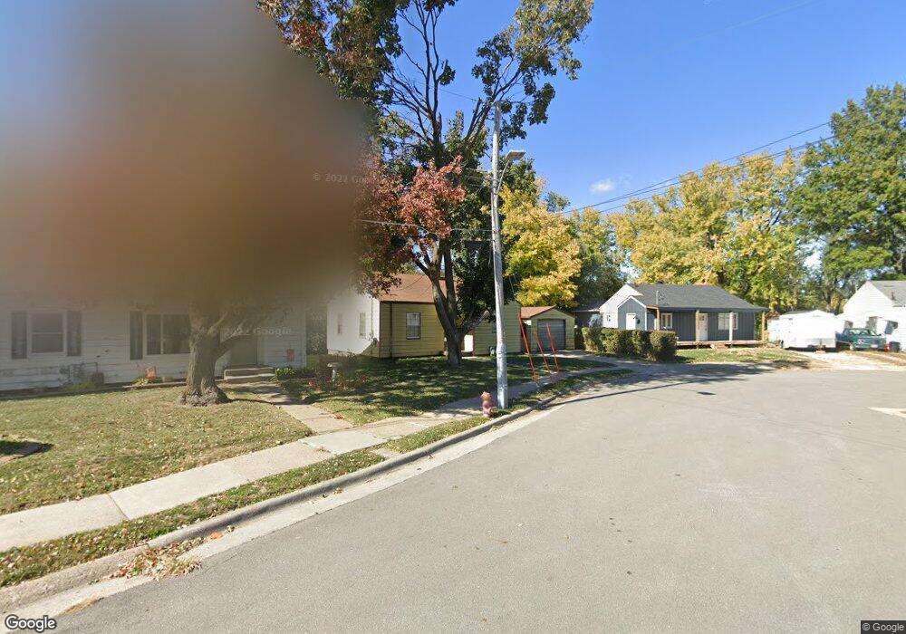 547 W 10th St N, Newton, IA 50208 - photo 1