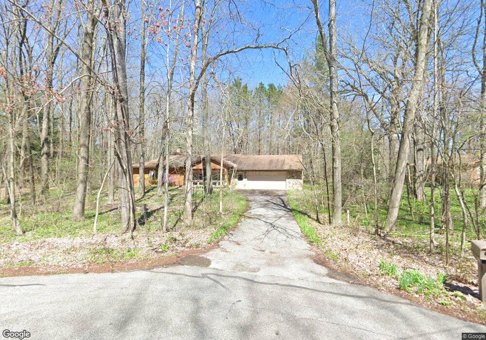 1183 E Phillips Ct, Midland, MI 48640 - photo 1