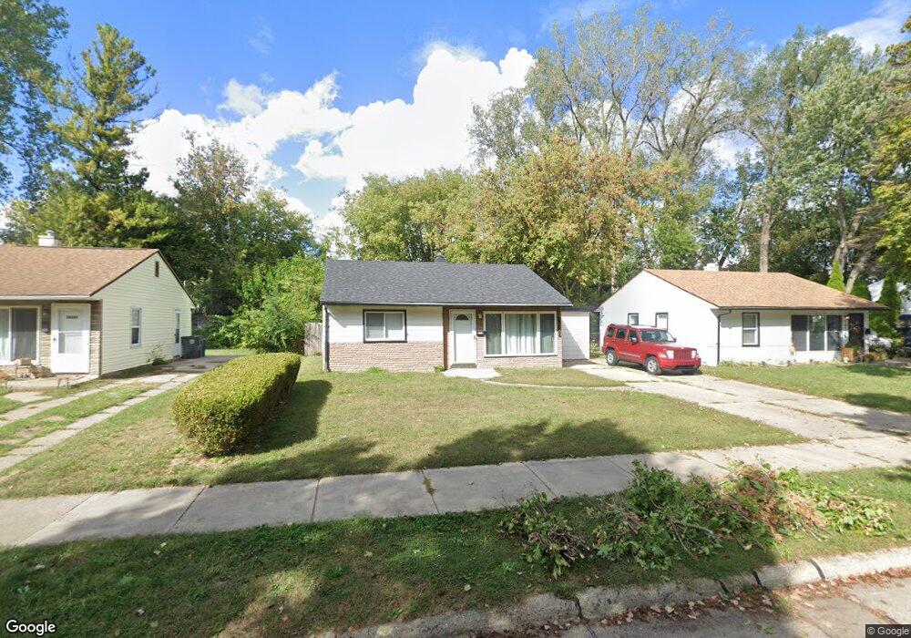10160 Saratoga St, Oak Park, MI 48237 - photo 1