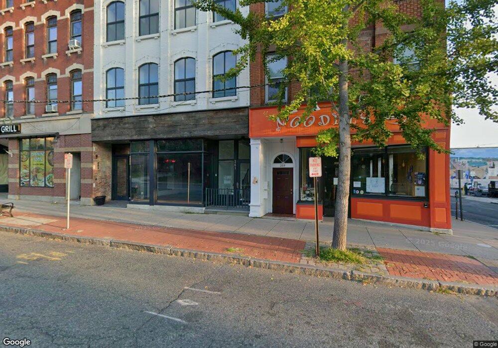 261 Main St unit 263, Northampton, MA 01060 - photo 1