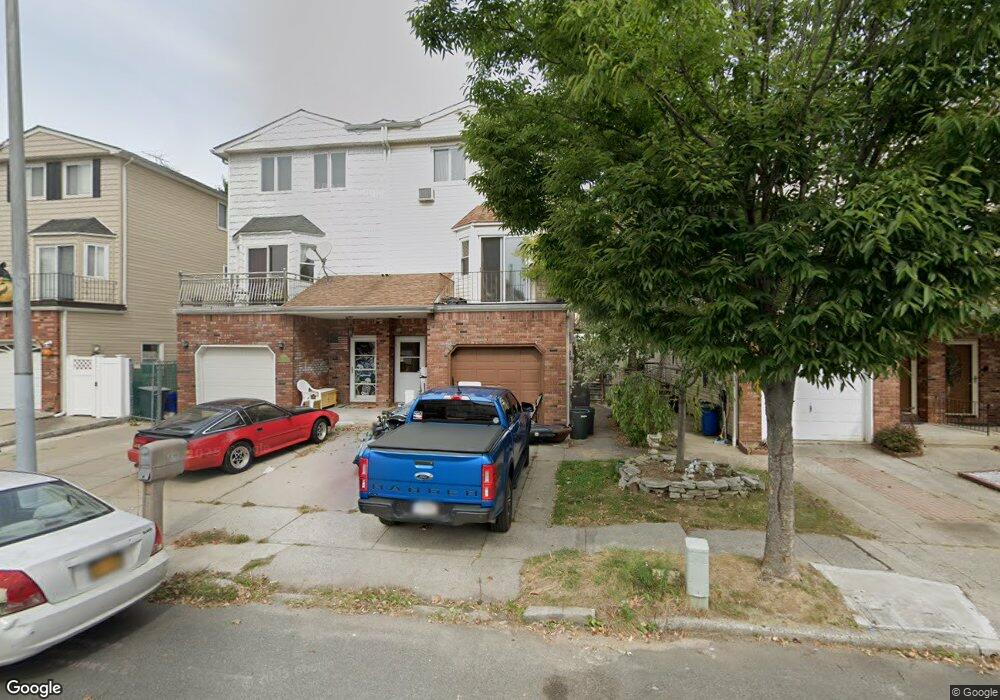 53 Dina Ct, Staten Island, NY 10306 - photo 1