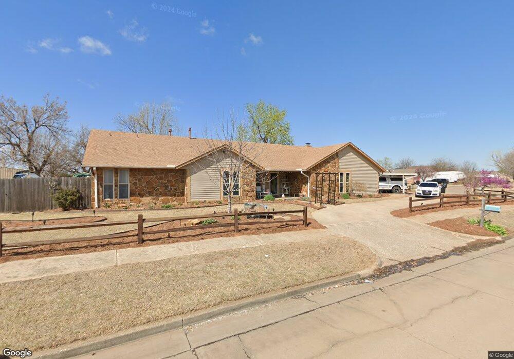 1513 Smoking Tree St, Moore, OK 73160 - photo 1