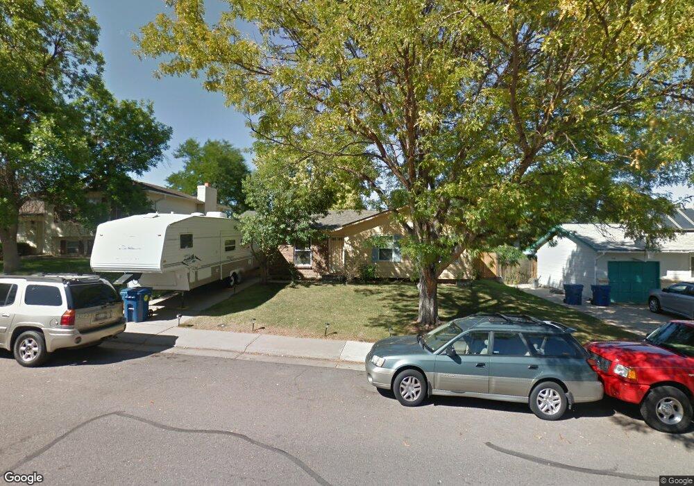 1586 S Helena Cir, Aurora, CO 80017 - photo 1