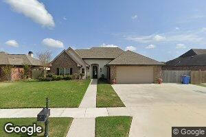 613 Shadowlawn Dr, Berwick, LA 70342