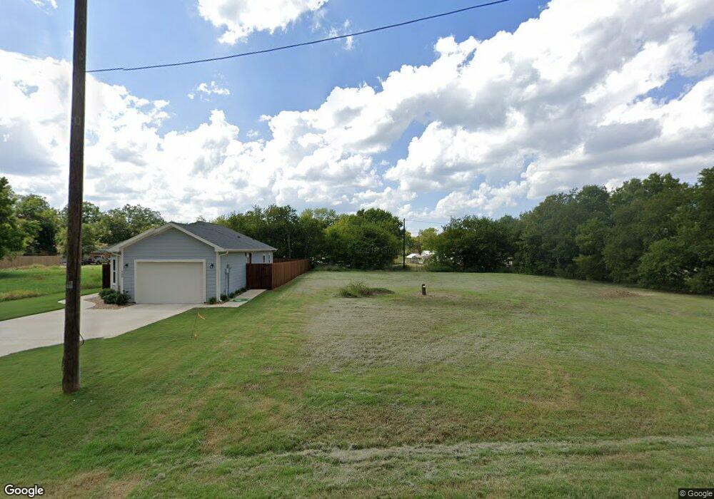520 N Elliott Ave, Sherman, TX 75090 - photo 1