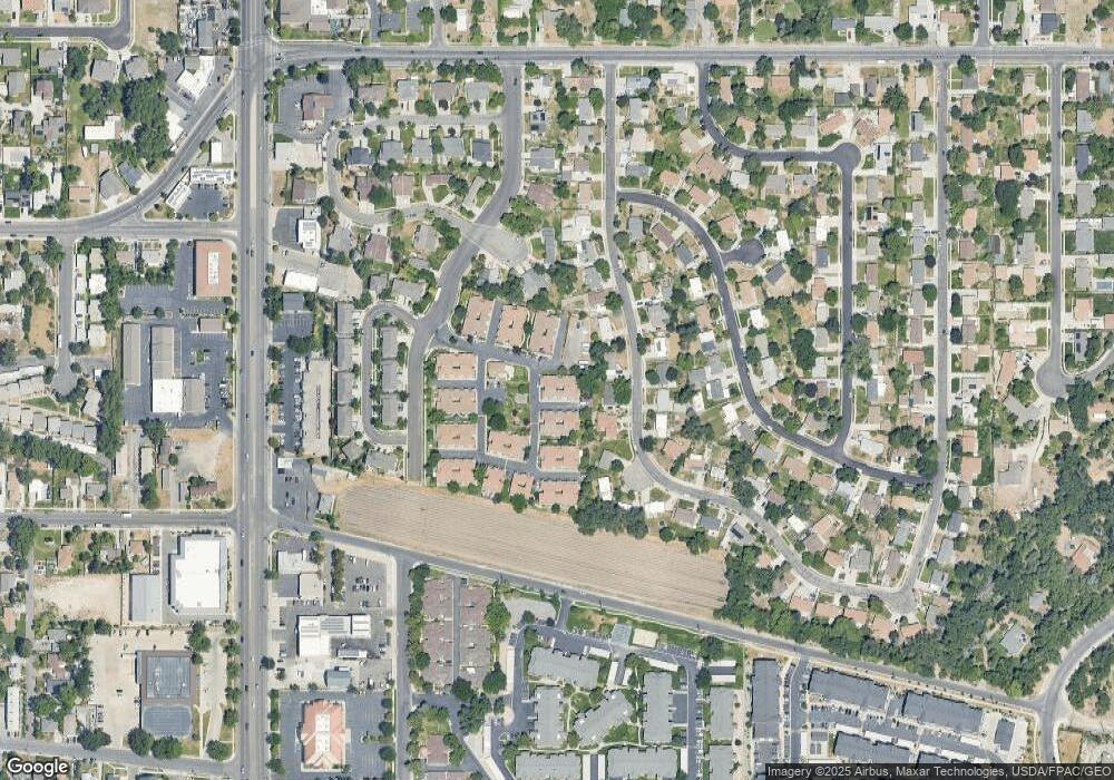 8711 Oakwood Park Cir, Sandy, UT 84094 - photo 1