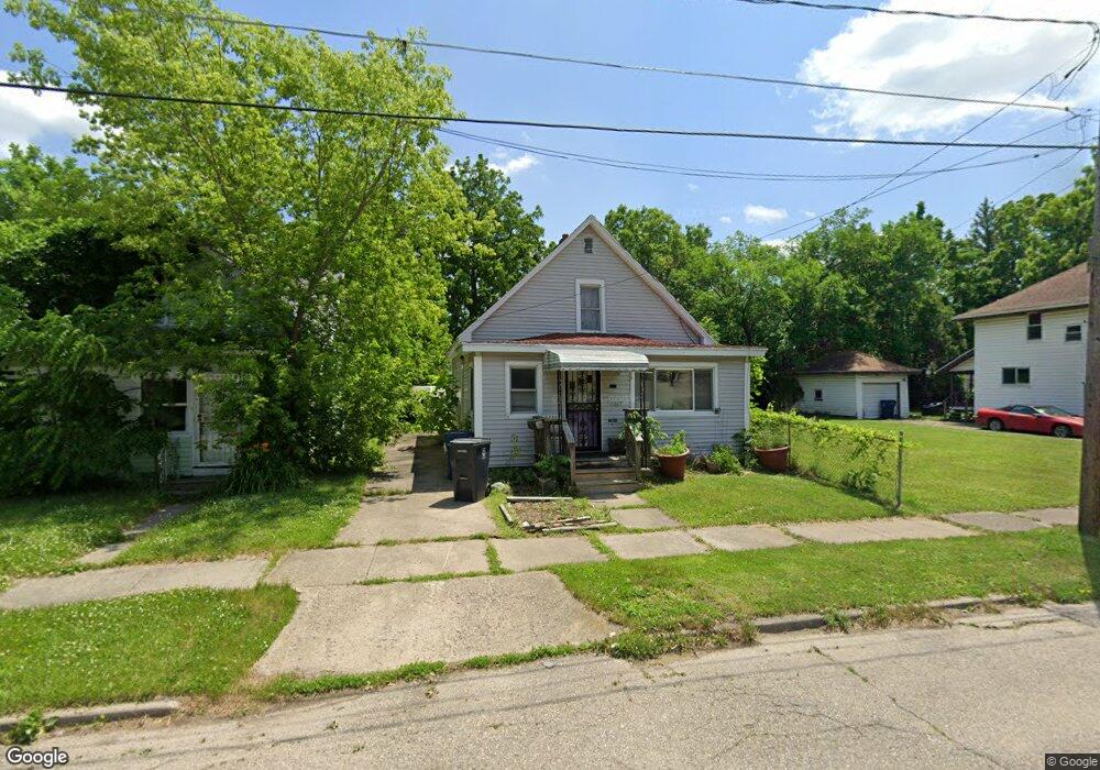 2027 Dwight Ave, Flint, MI 48503 - photo 1