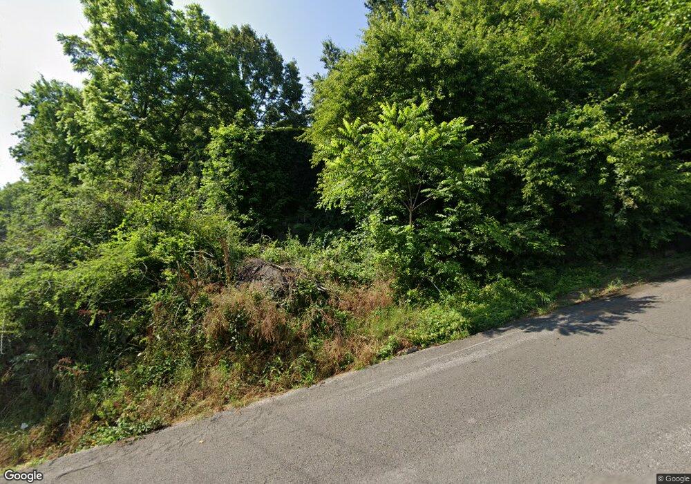 1210 E Reeder St, Florence, AL 35630 - photo 1