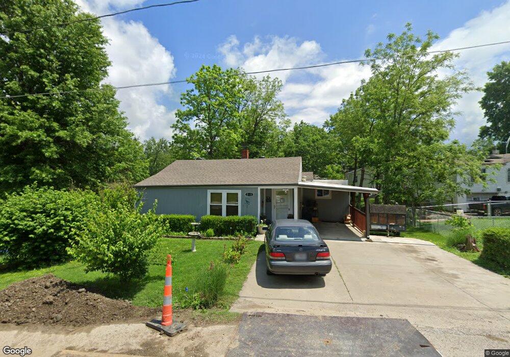 2511 S Hawthorne Ave, Independence, MO 64052 - photo 1