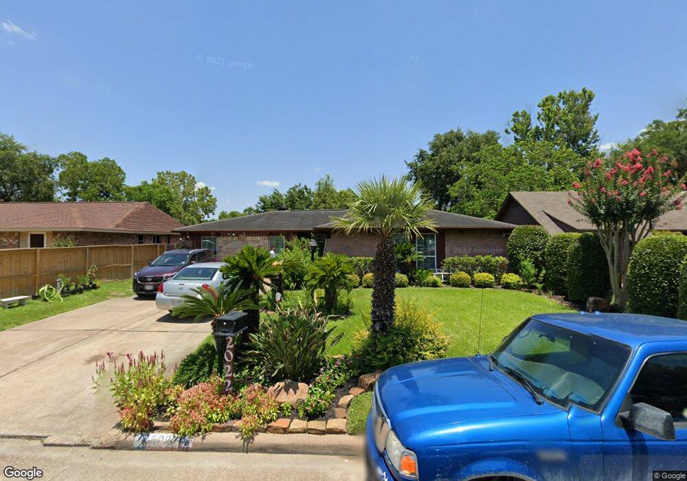 2022 Barnsley Ln, Houston, TX 77088 - photo 1