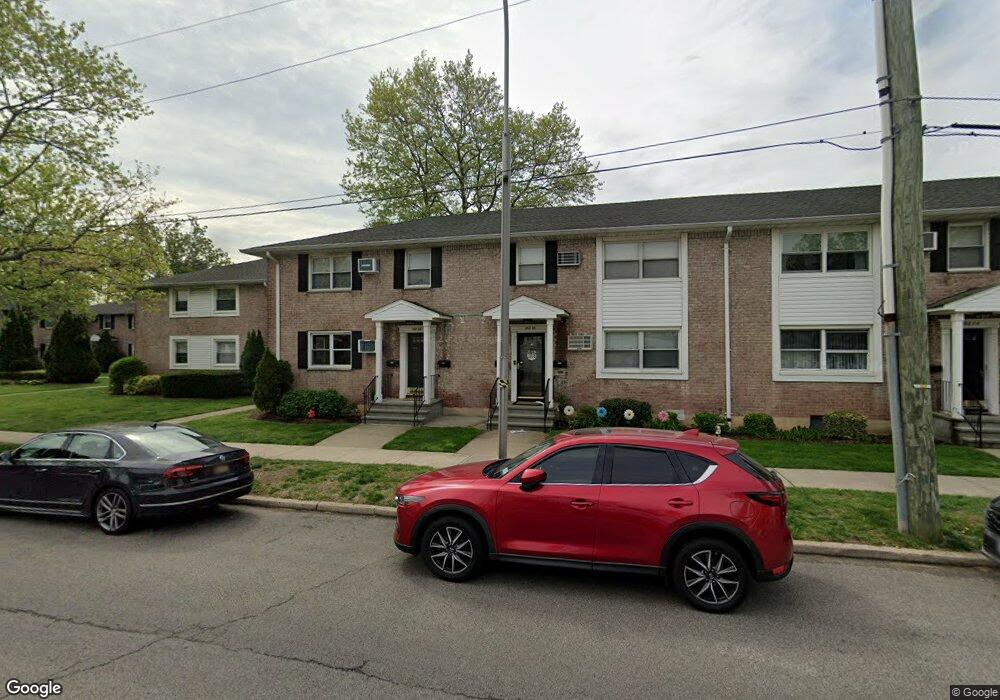 268-6 81st Ave unit A, New Hyde Park, NY 11040 - photo 1