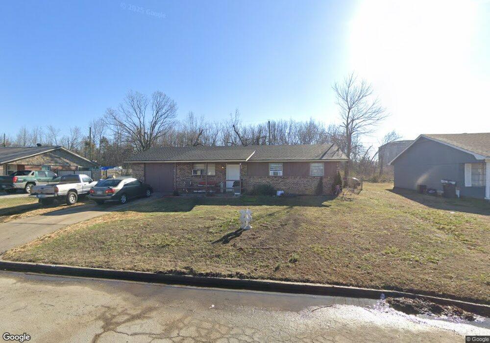 2221 Beacon Circle Dr, Rogers, AR 72758 - photo 1