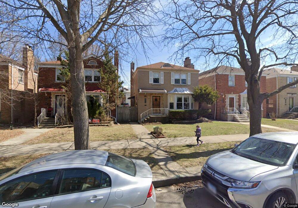 6227 N Sacramento Ave, Chicago, IL 60659 - photo 1