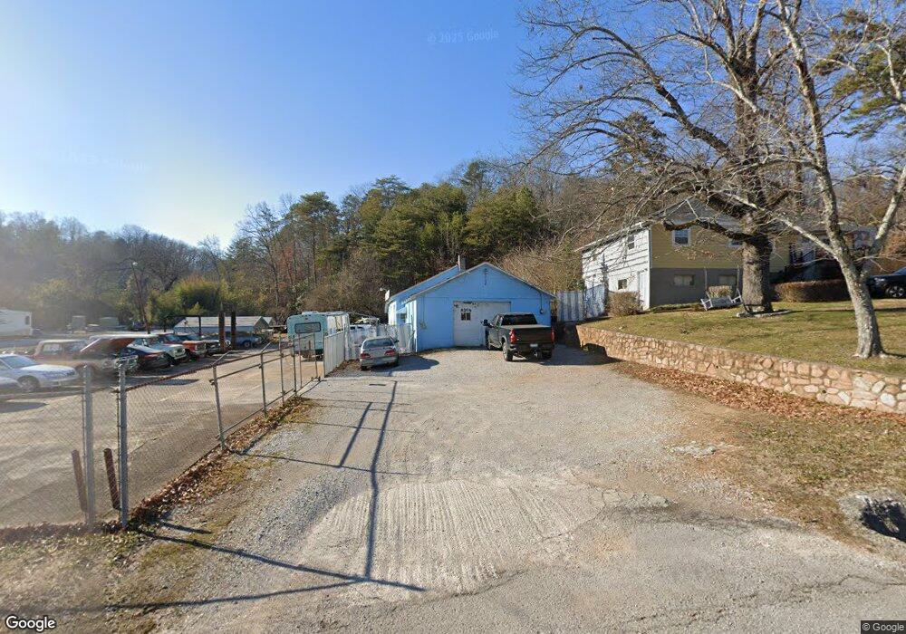 4309 Delashmitt Rd, Hixson, TN 37343 - photo 1